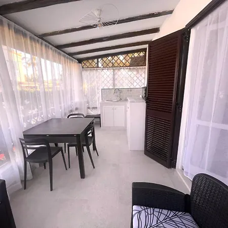 Aparthotel Kyria Luxury