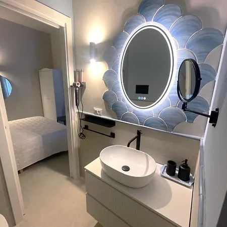 Kyria Luxury Ξενοδοχείο με διαμερίσματα 4*