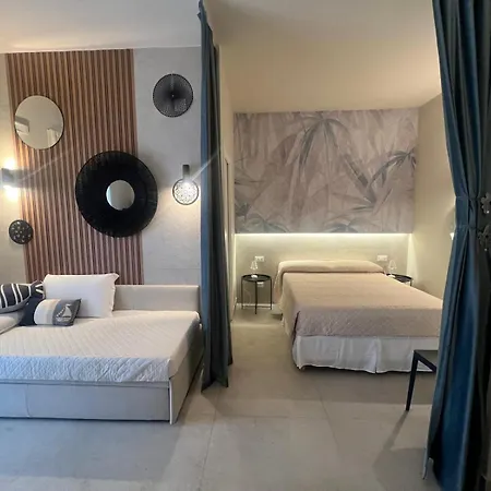 Kyria Luxury Aparthotel *