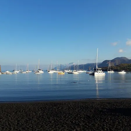 Kyria Luxury Aparthotel Vulcano (Isola)
